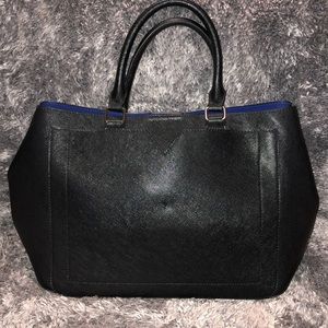 Kelly & Katie black exterior blue interior tote